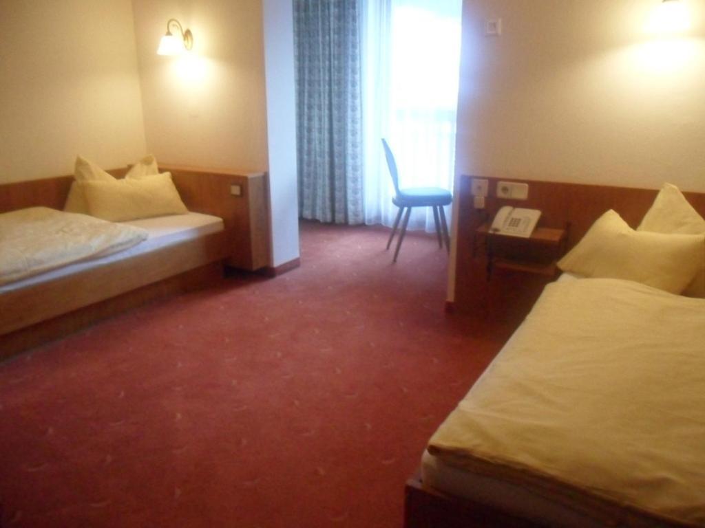 Hotel Austria Niederau Quarto foto